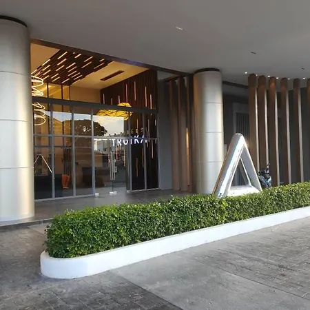 Auranadtroikakb Apartment Wifi-Netflix-Coway Kota Bharu Exterior photo