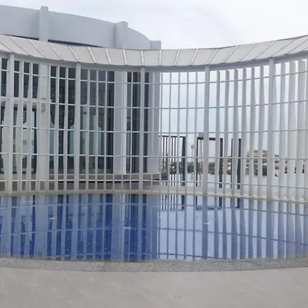 Auranadtroikakb Apartment Wifi-Netflix-Coway Kota Bharu Exterior photo